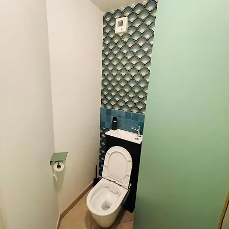 #hn - F2 Avec Balcon Pied De La Gare Lägenhet *